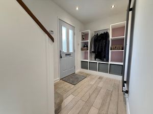 Photo 18- click for photo gallery